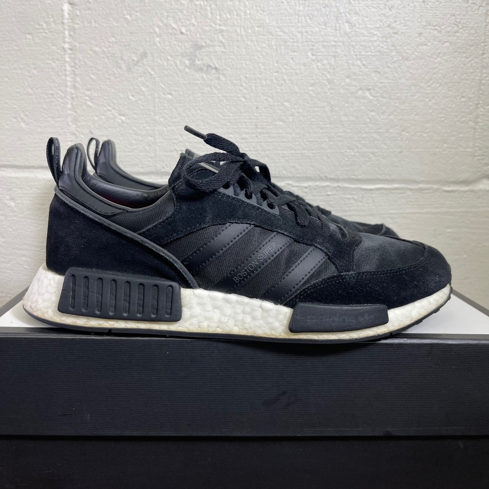 Adidas Boston x Super‎ R1 EE3654 Core Black Running Shoes Sneakers Men's 9.5 US